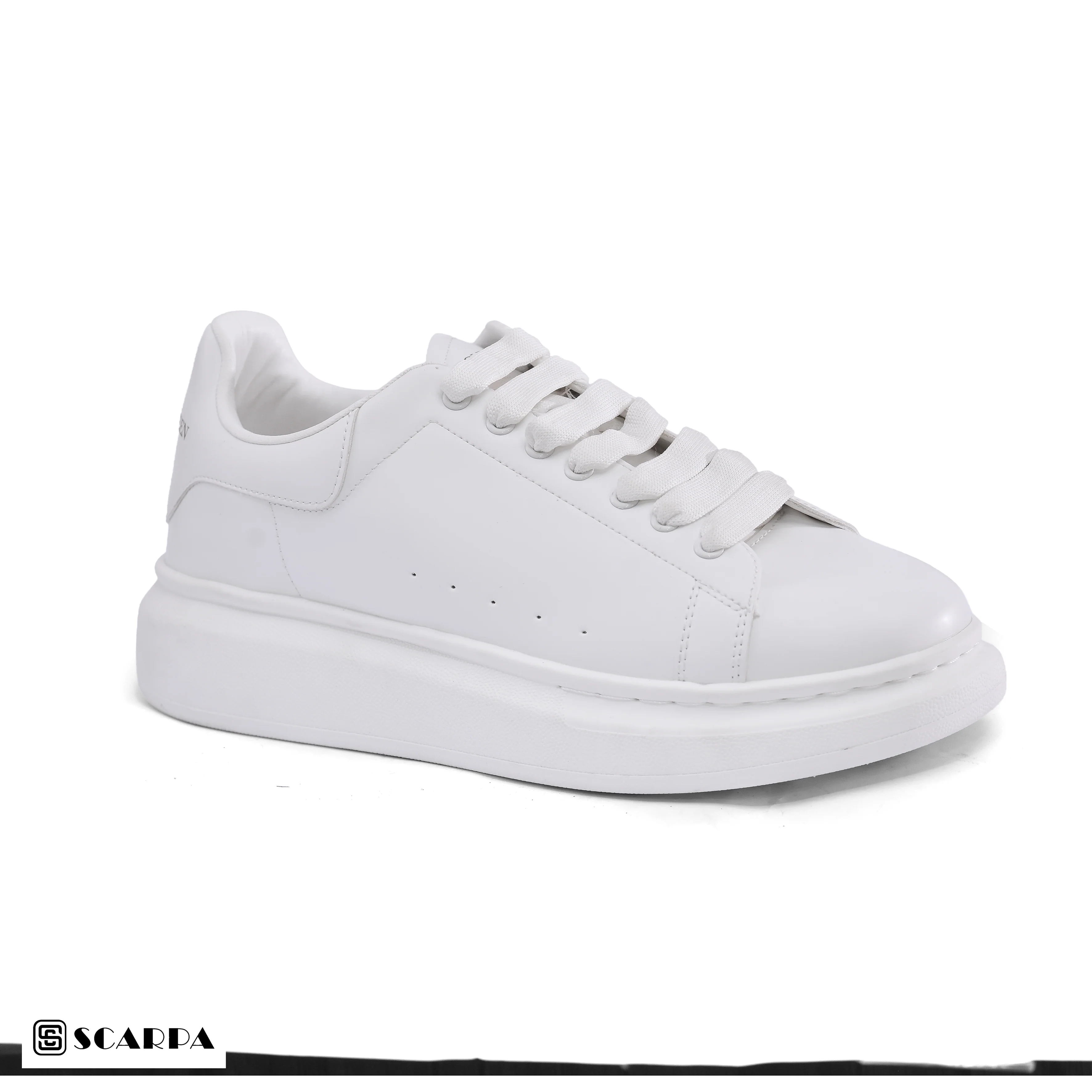 New comfartable Men's Skechers with WHITE Color ,Model V2501