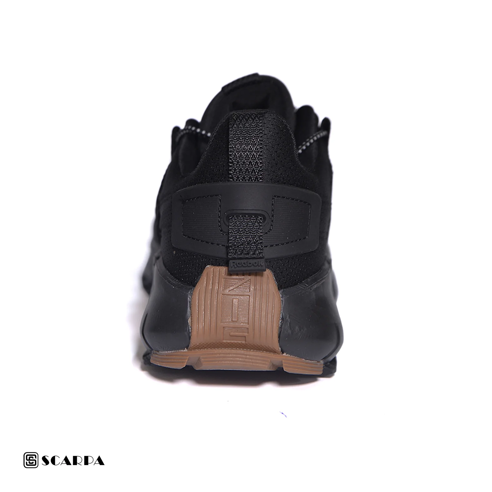 New comfortable Fashion Sneakers with BLACK Color ,Scarpa Model YZ REEBOK - Image 4